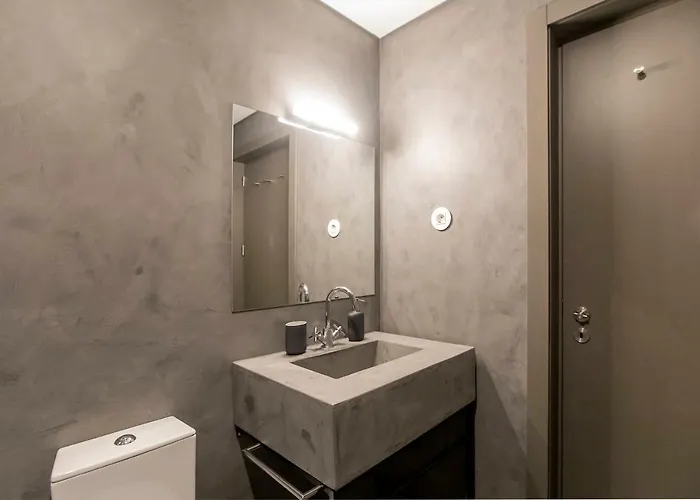 Апартаменты Modern 18th Century Flat