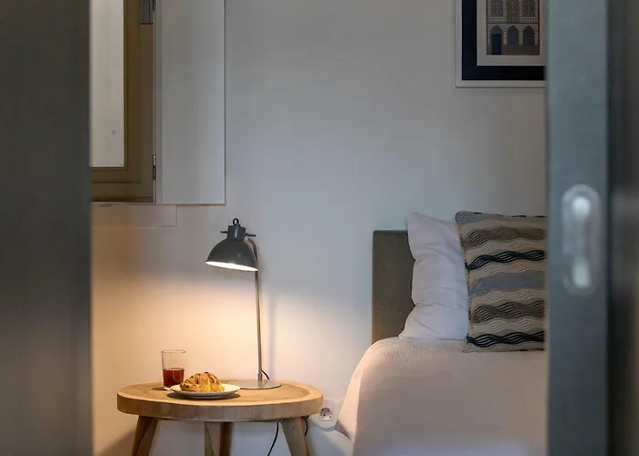 Modern 18th Century Flat Apartament