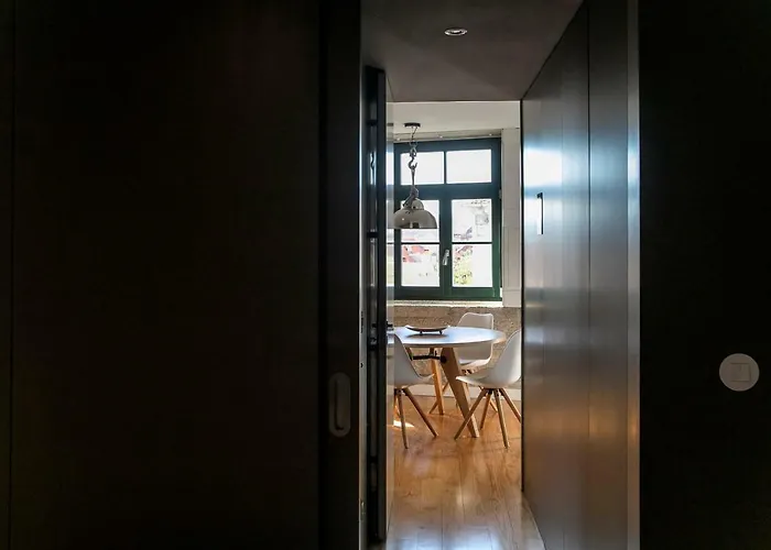 Modern 18th Century Flat * Πόρτο