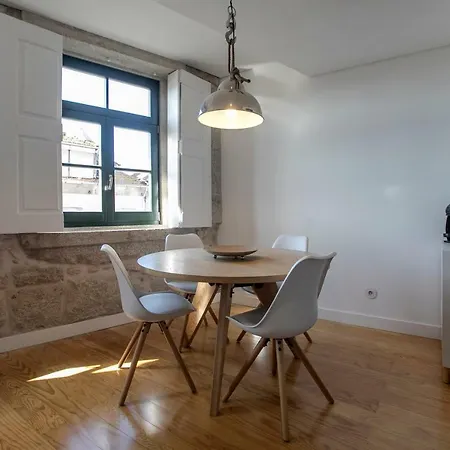 Modern 18th Century Flat